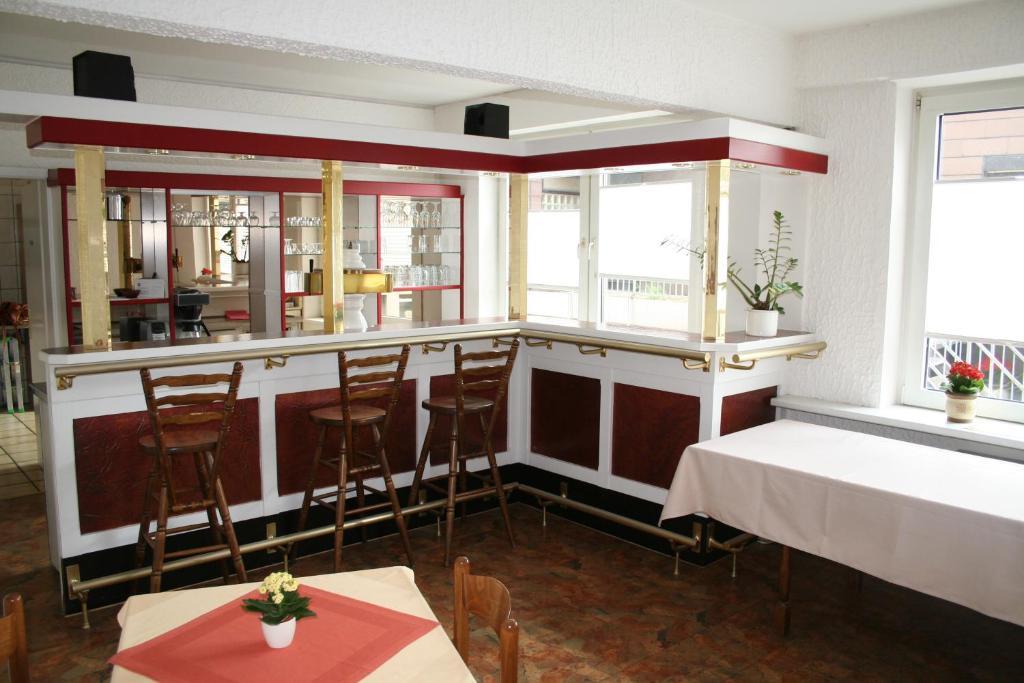 Hotel Lindenhof Есен Екстериор снимка