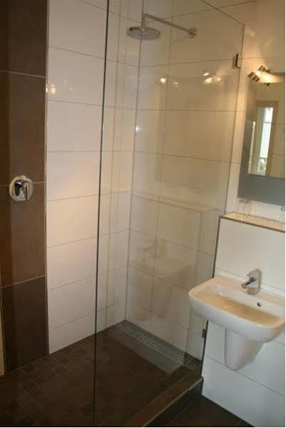 Hotel Lindenhof Есен Екстериор снимка